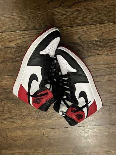 Jordan Brand × Nike Air Jordan 1 black toe 2016