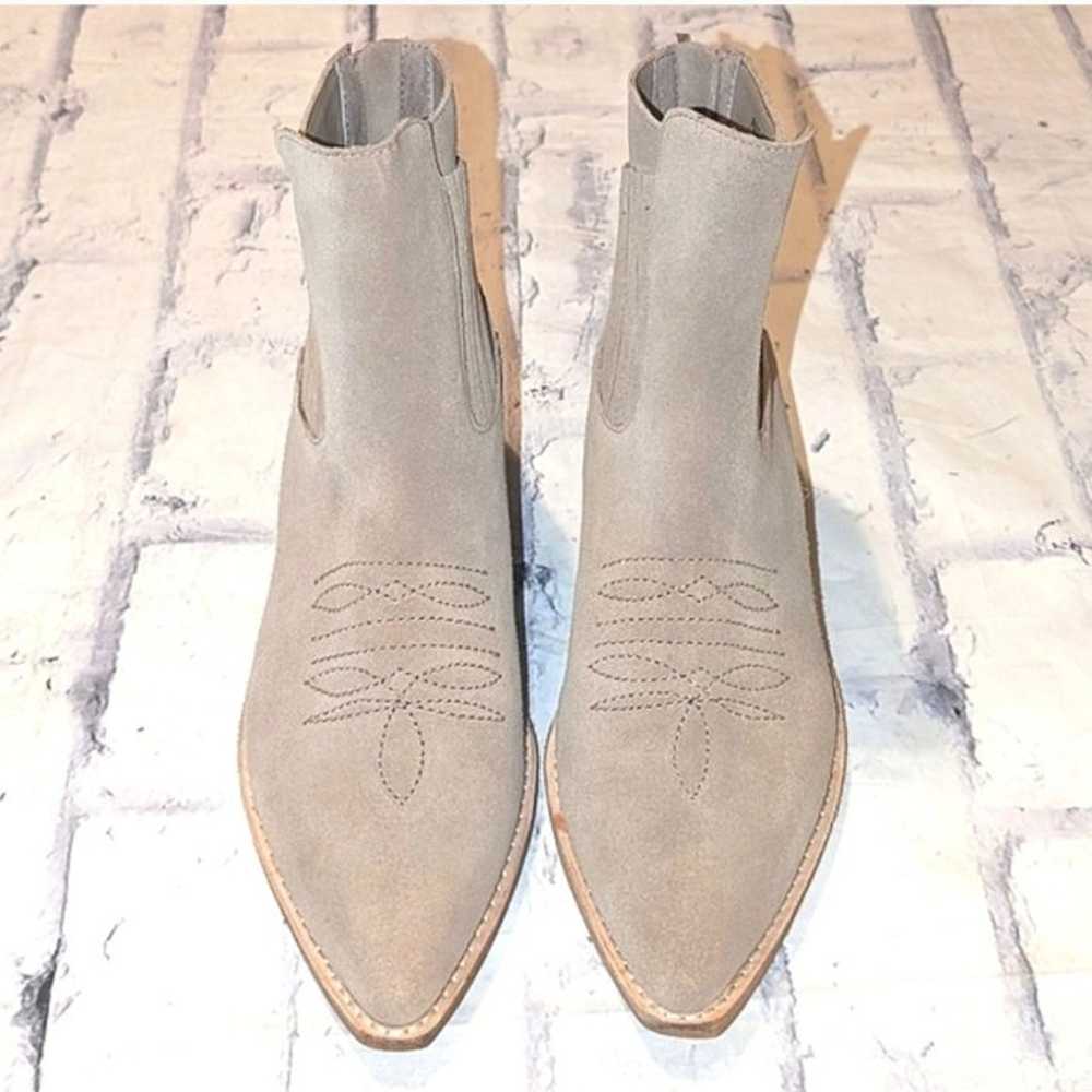 Anthro indie suede Western Chelsea boots 37 - image 3