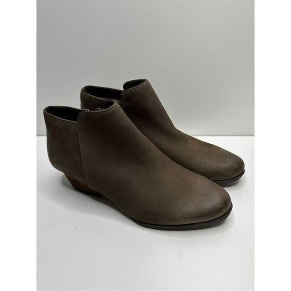 Blondo Villa Olive Suede Ankle Booties Size 12 Wa… - image 4