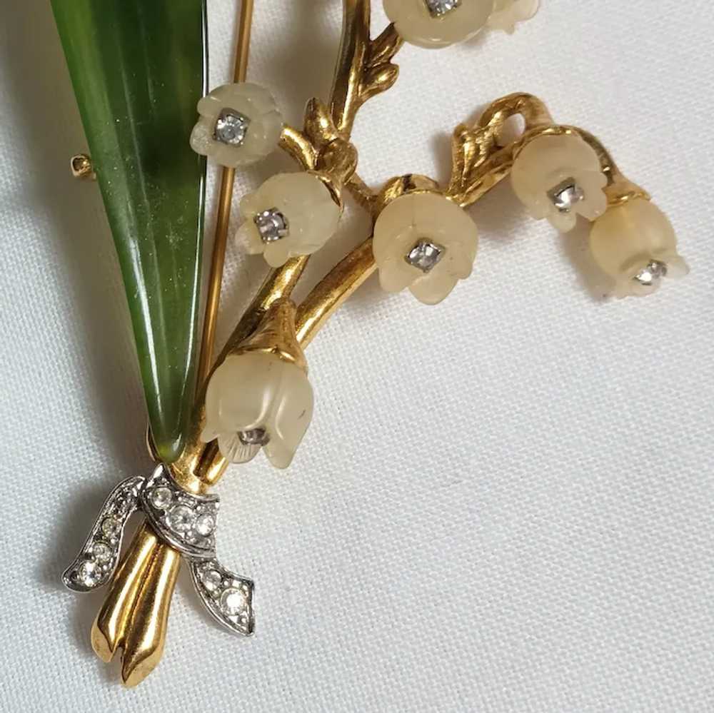 Joan Rivers Lily of the Valley brooch 4" composit… - image 2