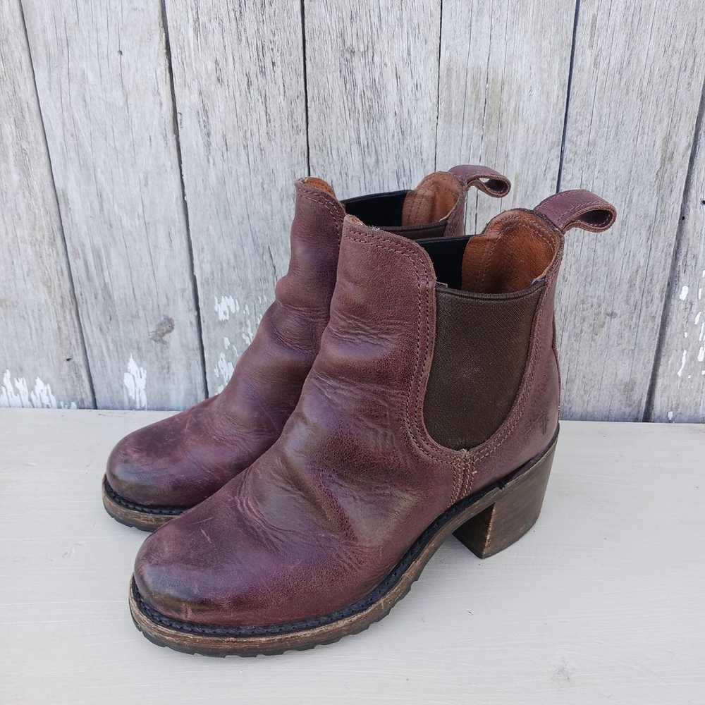 Frye Sabrina Chelsea Boots Womens Sz 6.5 Ankle Bo… - image 1