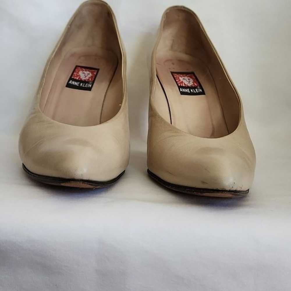 Vintage 1990s ANNE KLEIN Classic Leather Pumps Be… - image 2