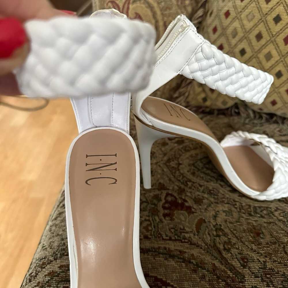 INC size7 summer white high heels - image 5