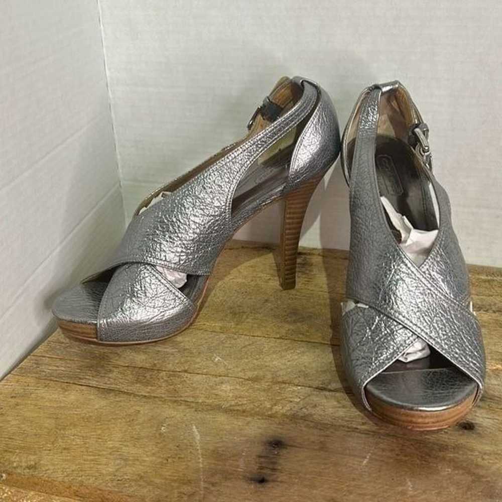 Coach adelle silver criss-cross pumps pebbled ope… - image 11