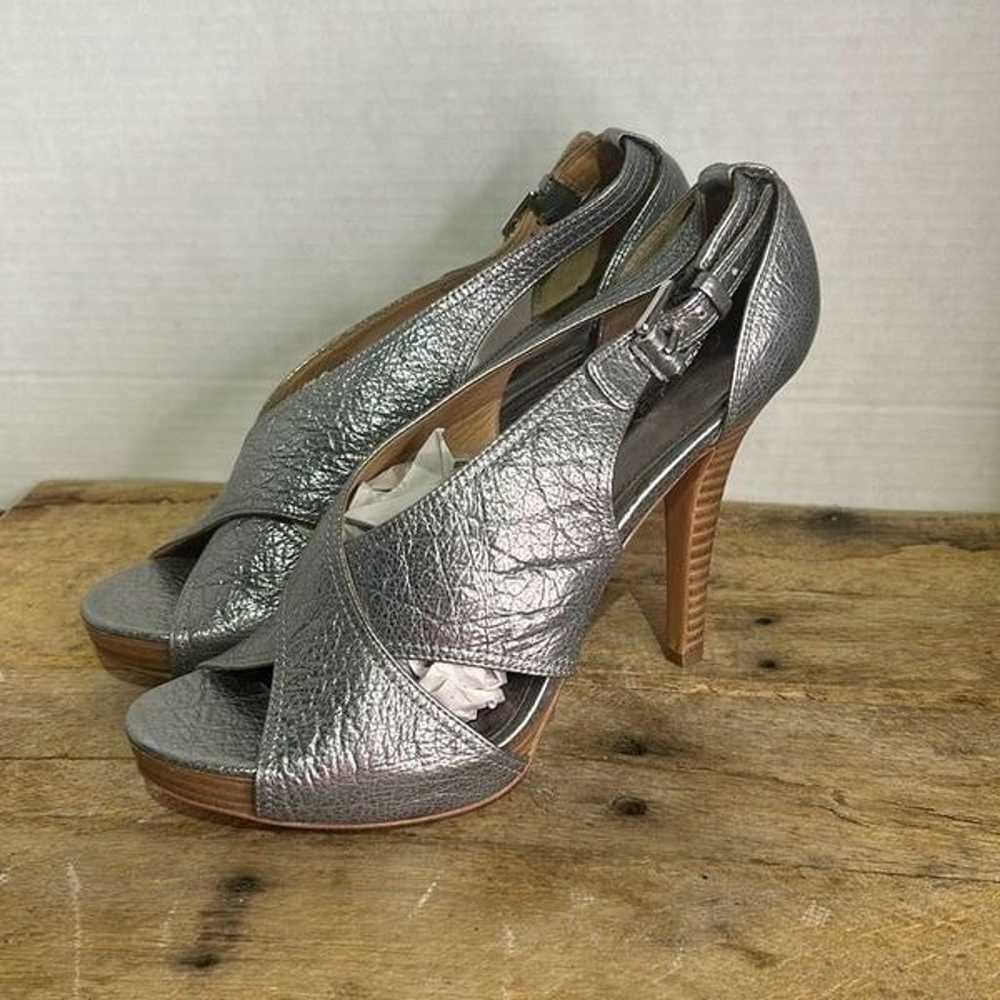 Coach adelle silver criss-cross pumps pebbled ope… - image 1