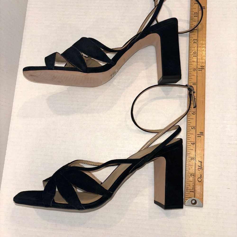Ann Taylor Rue Black Suede Petal strap block heel… - image 10