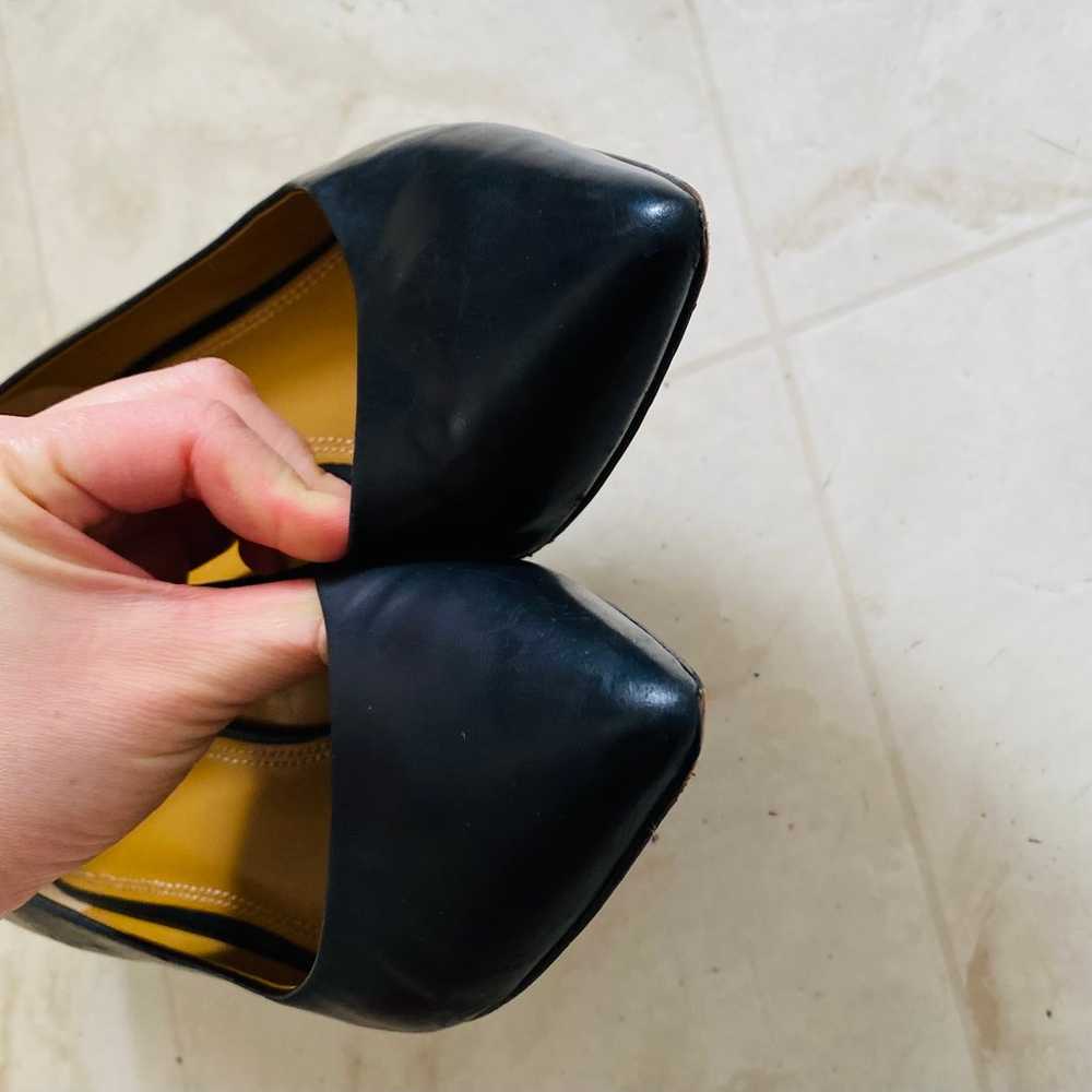 Tory Burch Black Leather Pointed Toe Kitten Heel … - image 8