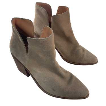Lisa Vicky Tan Chelsea Leather Boots 8.5 - Preowne