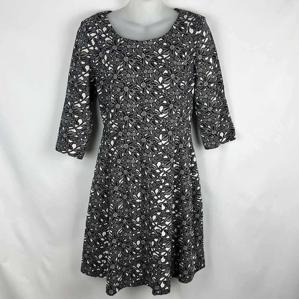 Taylor Dress Floral Black and White 3/4 Sleeve Si… - image 3