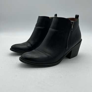 SODA Black Side Zipper Ankle Bootie Boots Heels S… - image 1