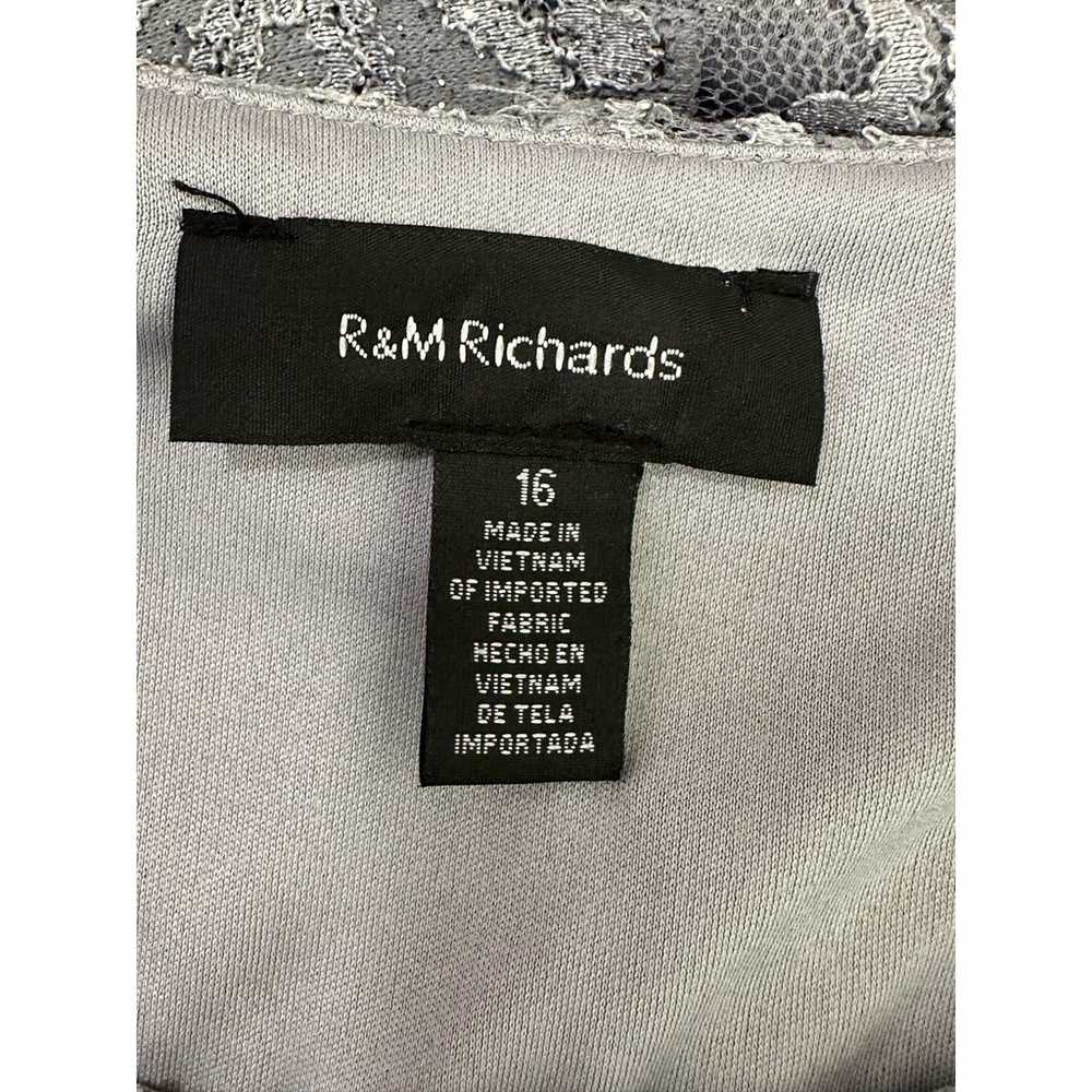 R&M Richard’s gray silver lined lace embellished … - image 3