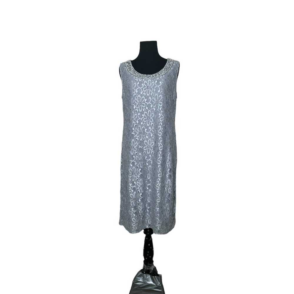 R&M Richard’s gray silver lined lace embellished … - image 9