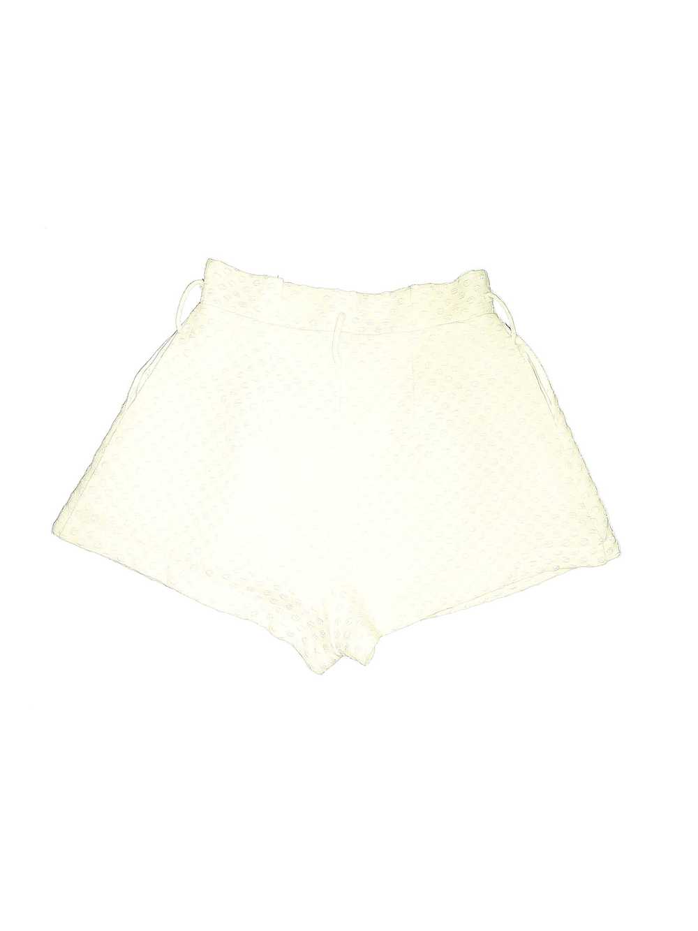 LèRumi Women Ivory Shorts S - image 2
