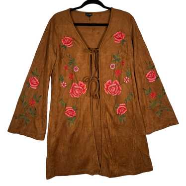 Coco + Carmen Faux Suede Rose Floral Embroidered T