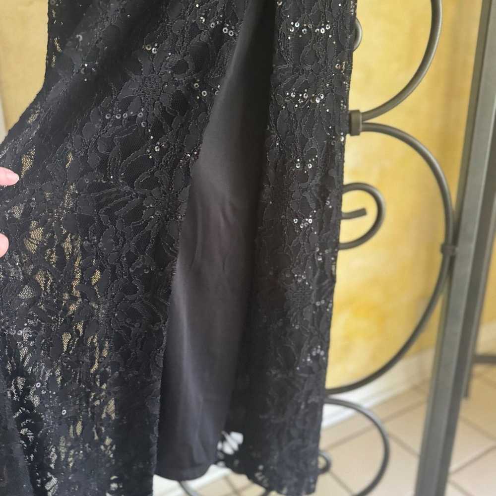 Lauren Size 14 black lace gown - image 4