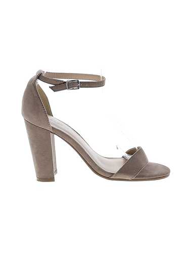 Indigo Rd. Women Gray Heels 6.5