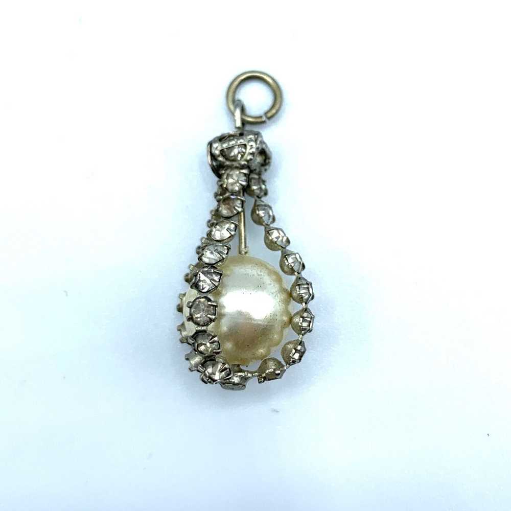 Vintage faux pearl & clear rhinestone teardrop ne… - image 10