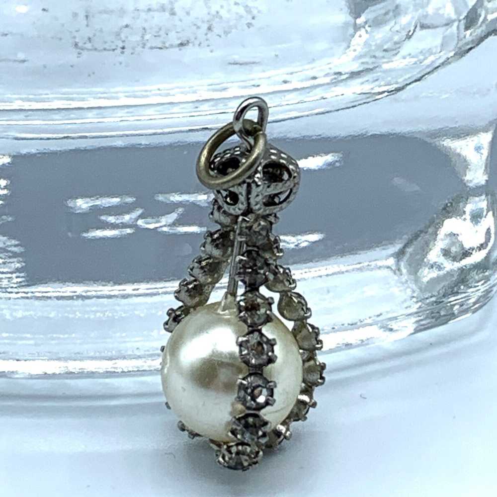 Vintage faux pearl & clear rhinestone teardrop ne… - image 3