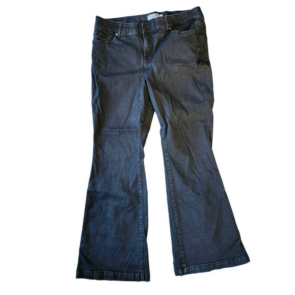 Torrid Bombshell Flare Jeans Plus Size 20 R High-… - image 1