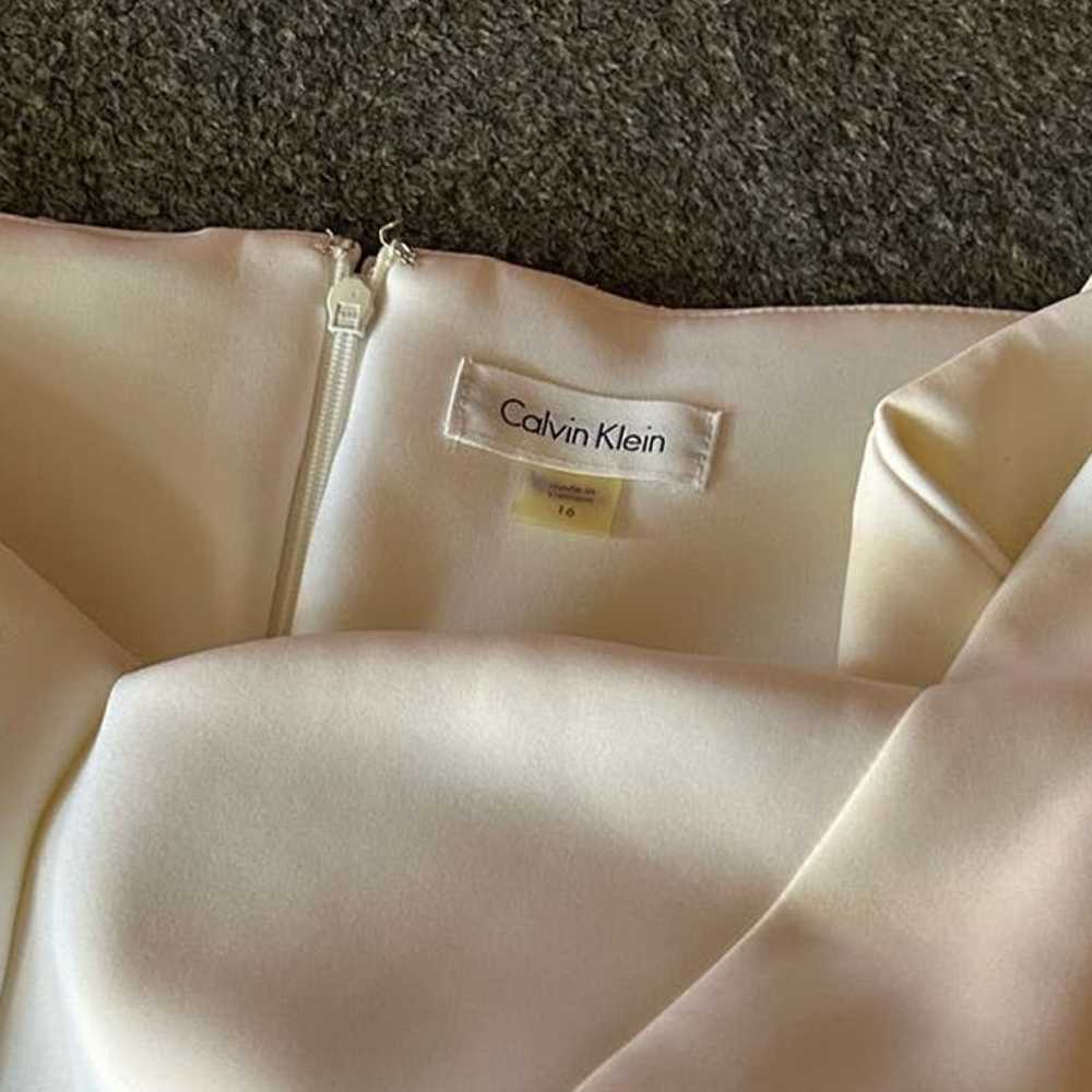 Calvin Klein White Dress Size 16 - image 3