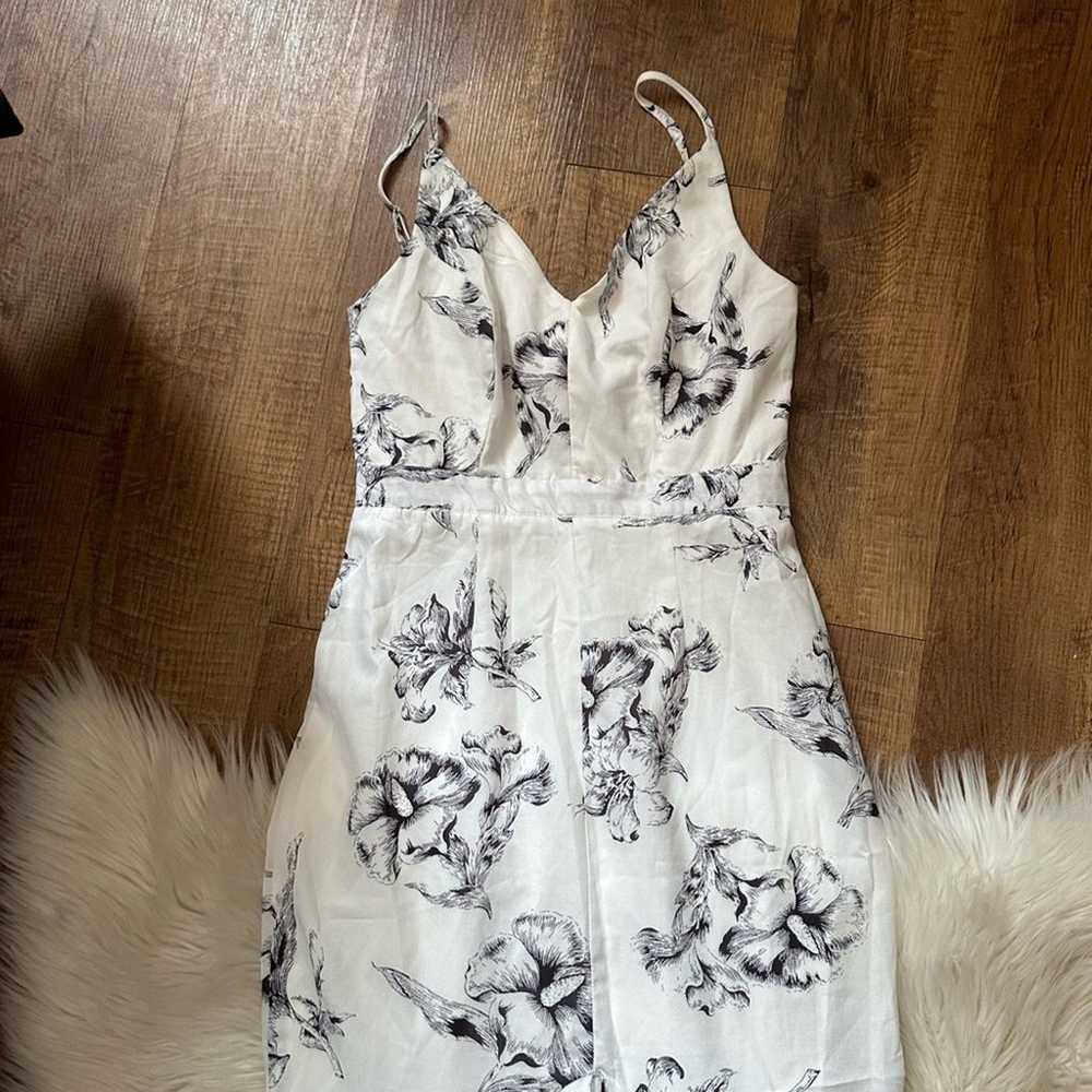 LULU’S Darling Daylily Black And White Floral Pri… - image 6