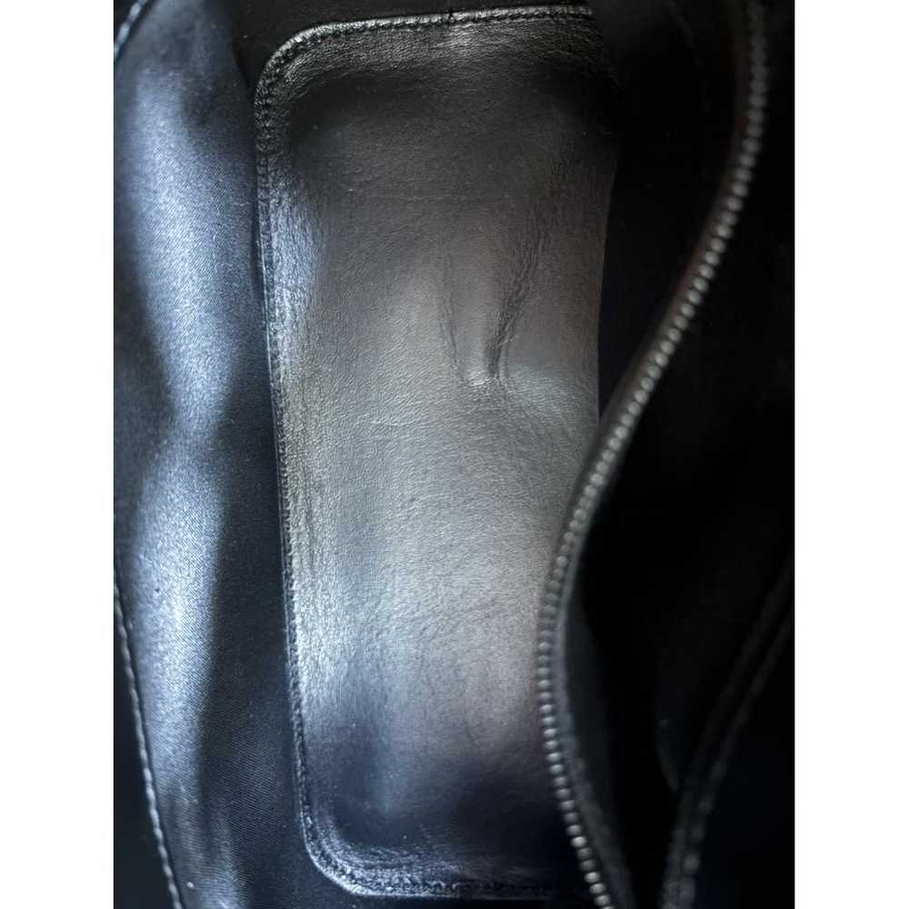 Balenciaga Ville Top Handle leather handbag - image 8