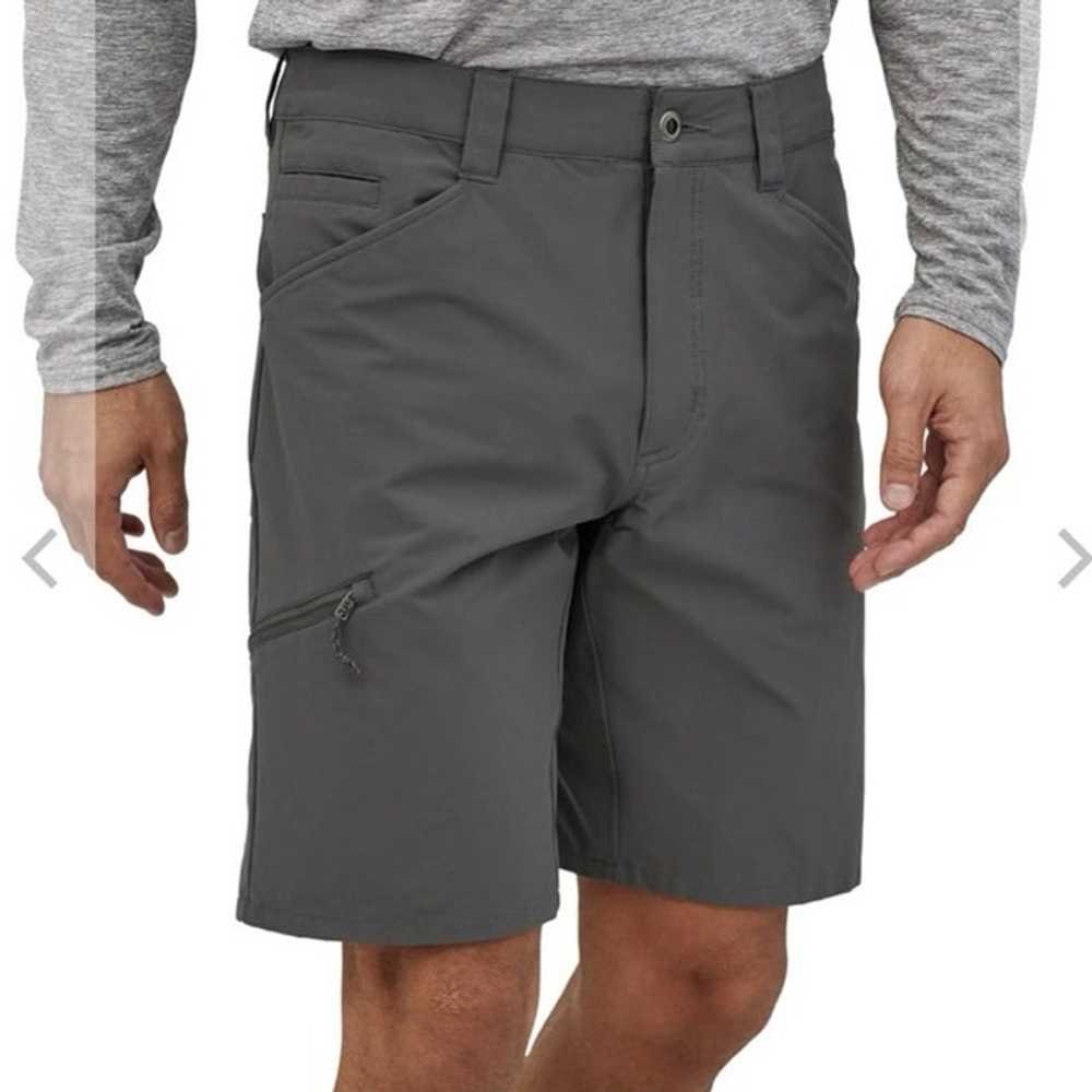 Patagonia Men’s Quandary Short in Forge Gray sz 3… - image 2