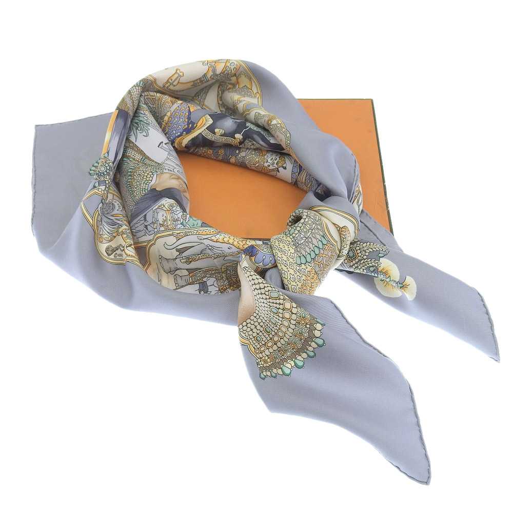 [Used Scarf] New Arrivals Used With Box Hermes 90… - image 3