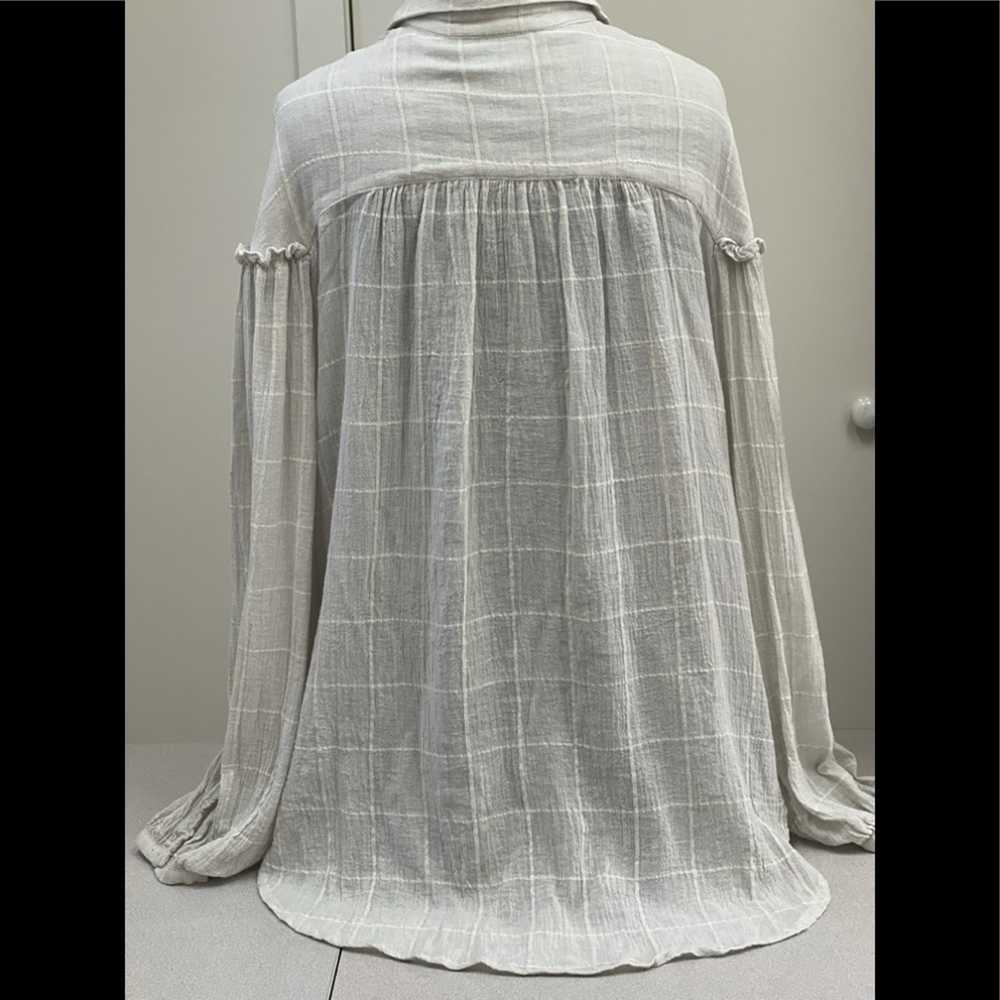 WISHLIST oversized wide sleeve ruffle gauze butto… - image 5