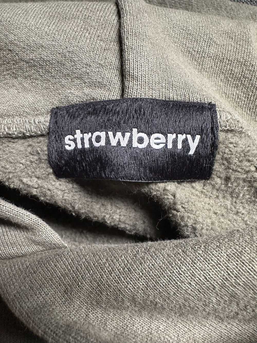 Strawberry × Streetwear Strawberry Ski Hoodie in … - image 4