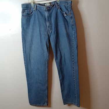 Levi 550 men's size 42X32 relaxed fit denim jeans.