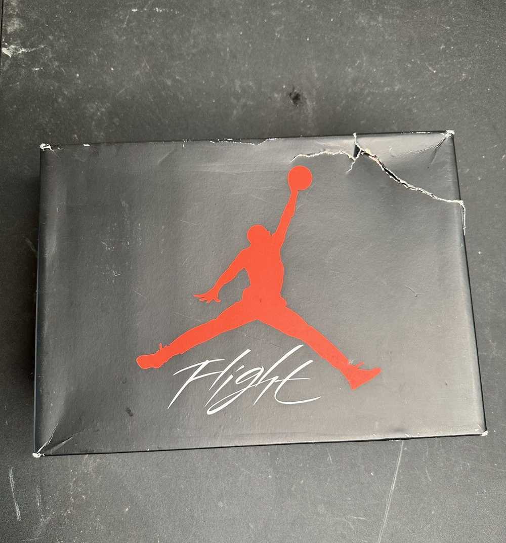 Jordan Brand × Nike Jordan 4 Fire red gs - image 12