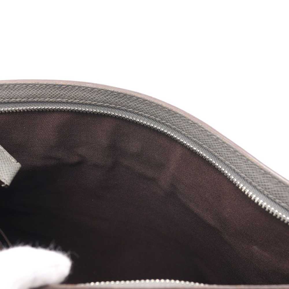 Louis Vuitton Sasha Taiga Shoulder Bag Leather Gr… - image 8