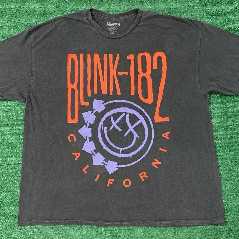 Blink 182 Crappy Punk Rock T-shirt Sz L/XL - image 1
