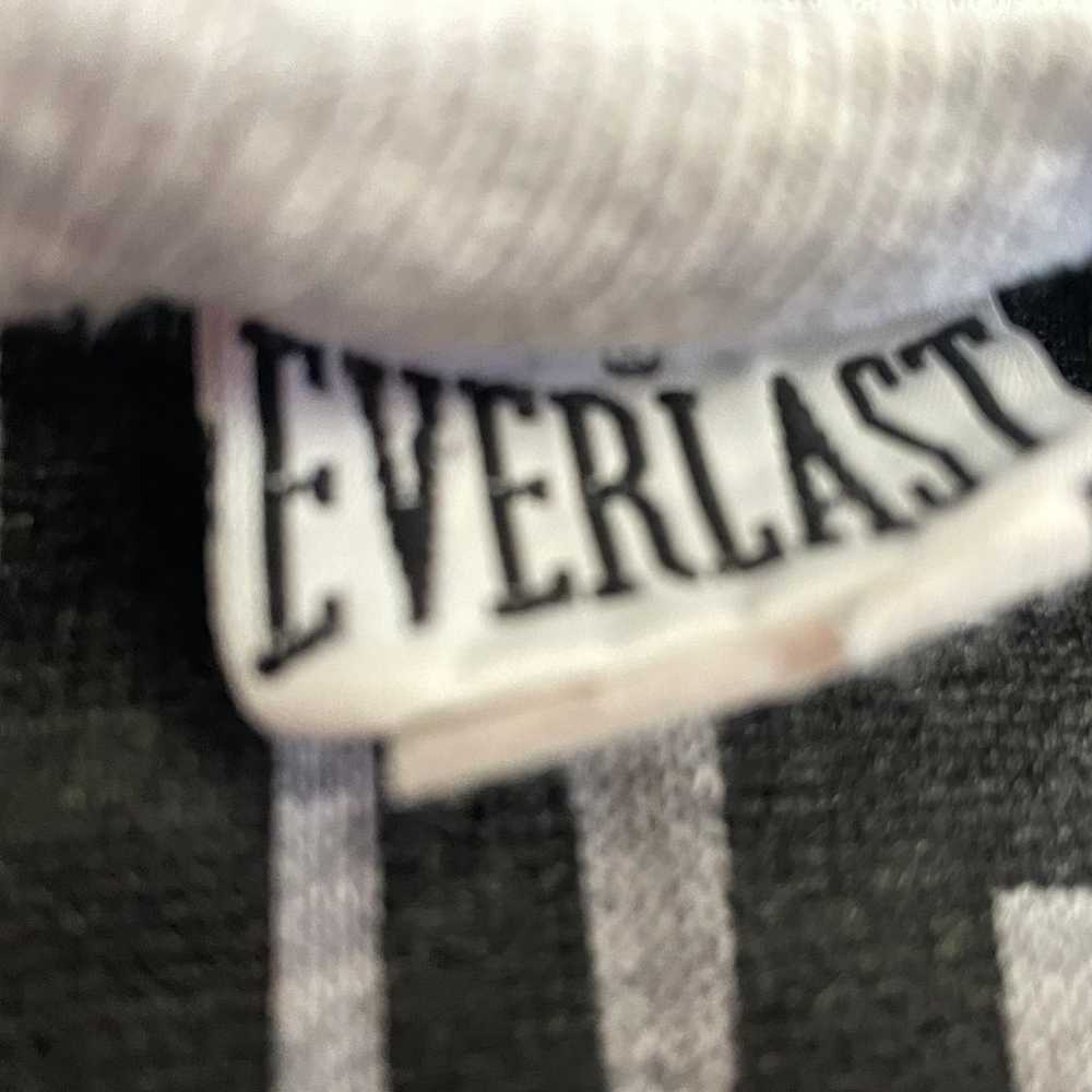Everlast cropped sleeve shirt - image 3