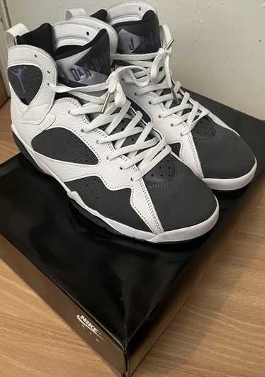 Jordan Brand × Nike Air Jordan 7 Flint (White/Purp