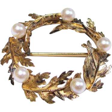Wells Sterling Vermeil Cultured Pearl Wreath Brooc
