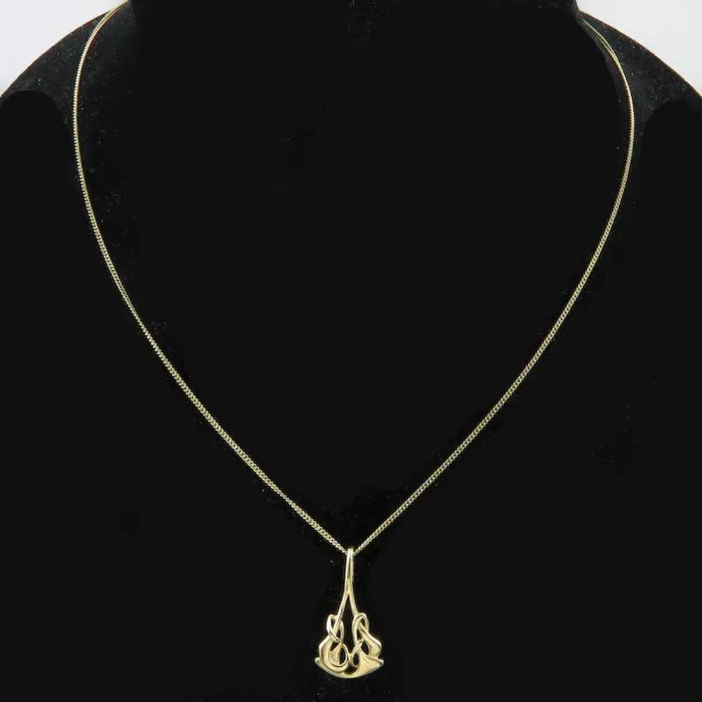 9KT Yellow Gold Celtic Symbol Necklace and Earrin… - image 3