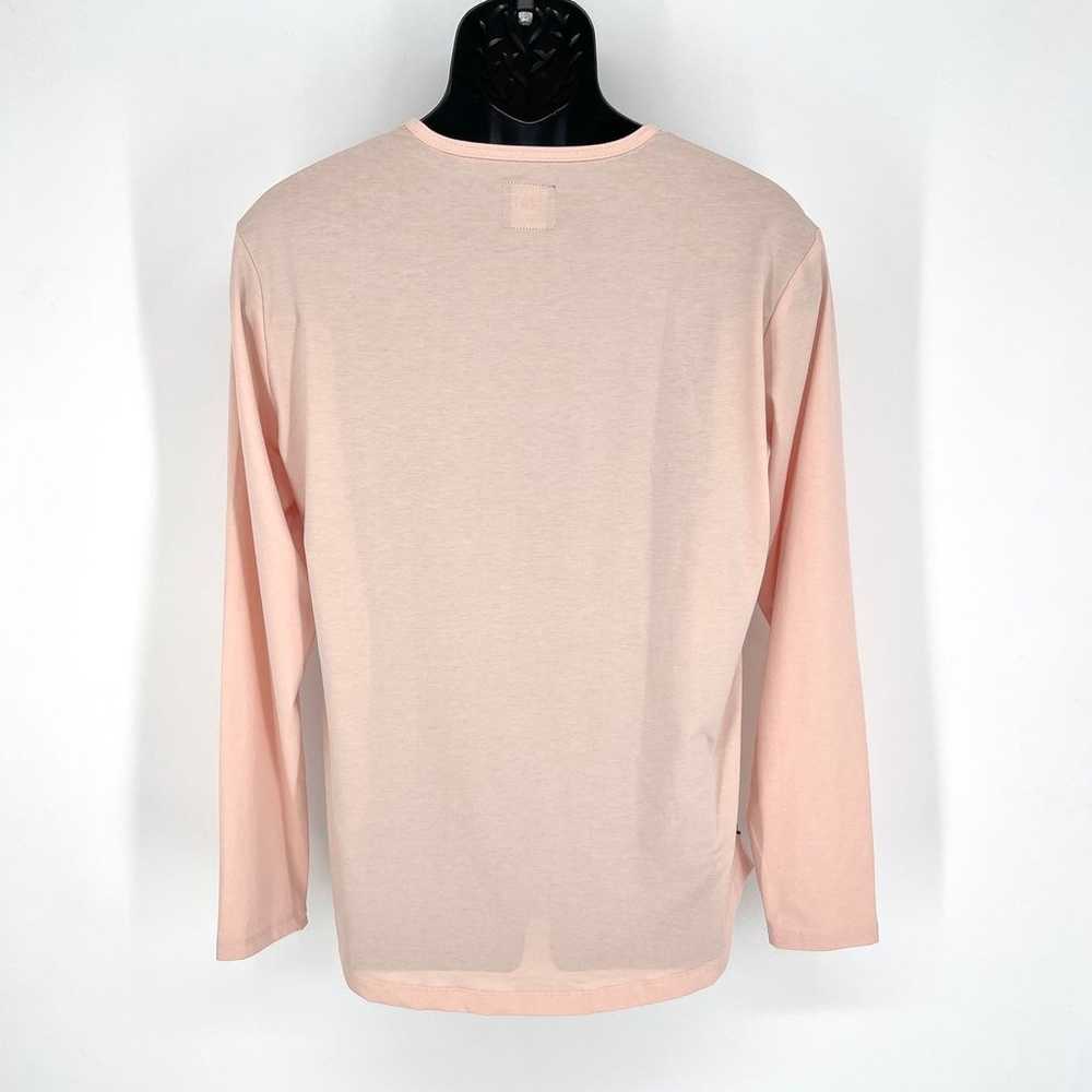 Cuts Clothing NEW AO Curve-Hem Long Sleeve T-Shir… - image 4
