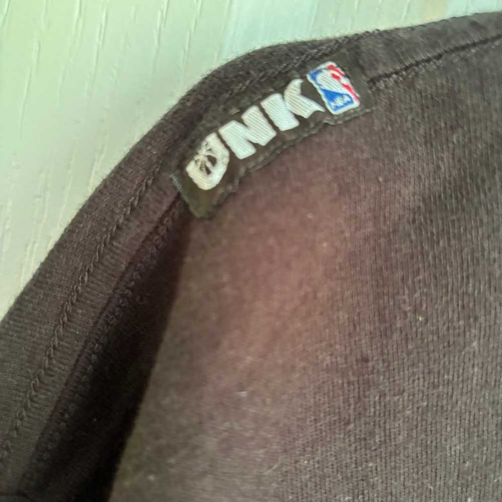 Lebron James Miami Heat UNK NBA Tee shirt Men’s 2… - image 6