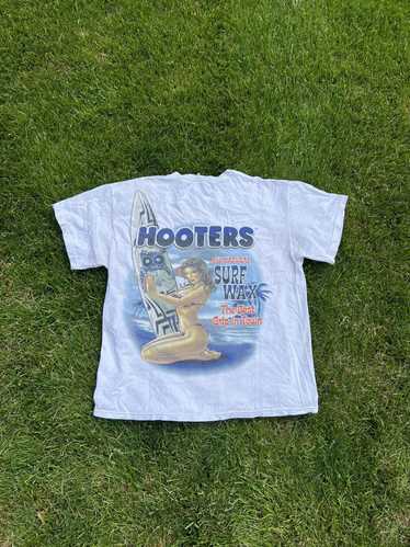 Delta Vintage Hooters Chicago Shirt