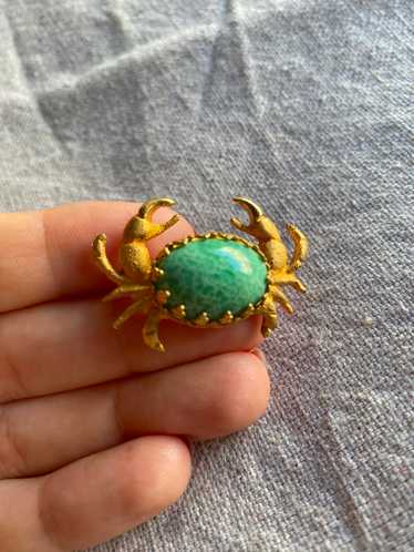 vintage gold crab aqua stone brooch / gold crab an