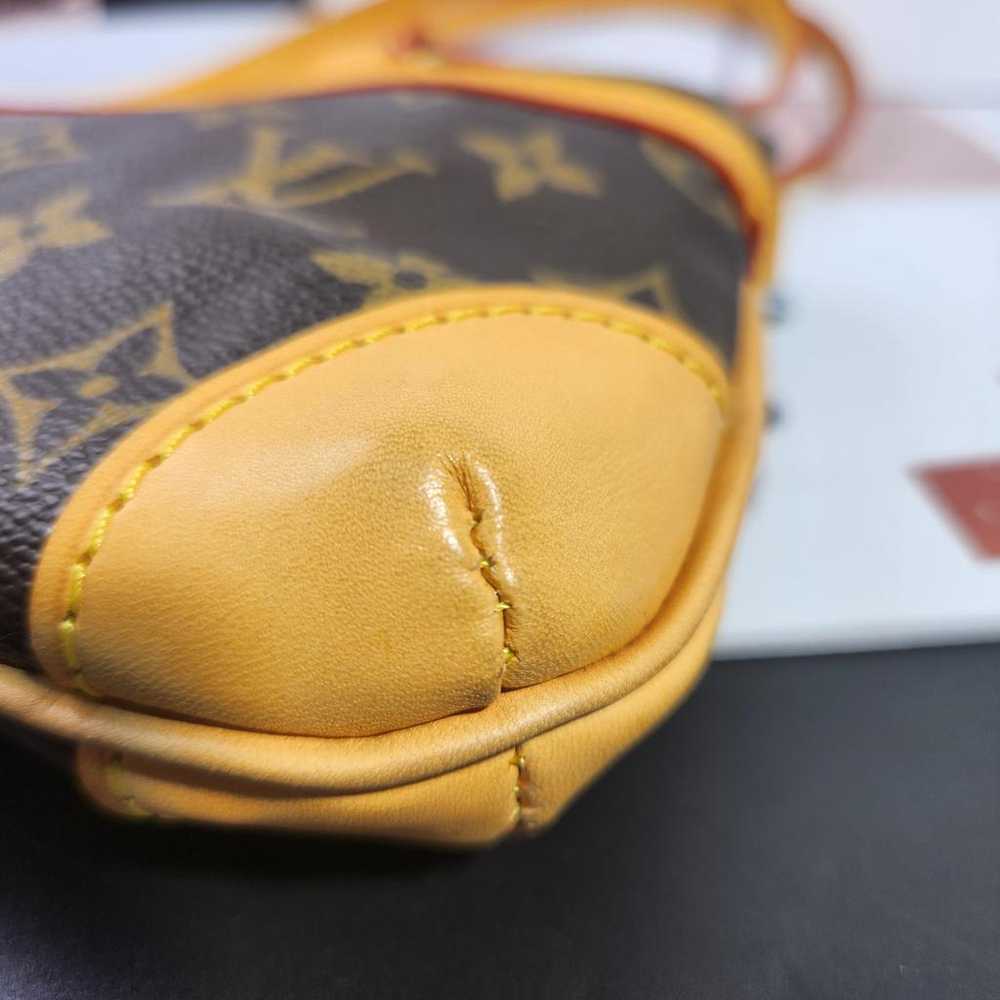 Louis Vuitton Coussin Vintage leather handbag - image 7