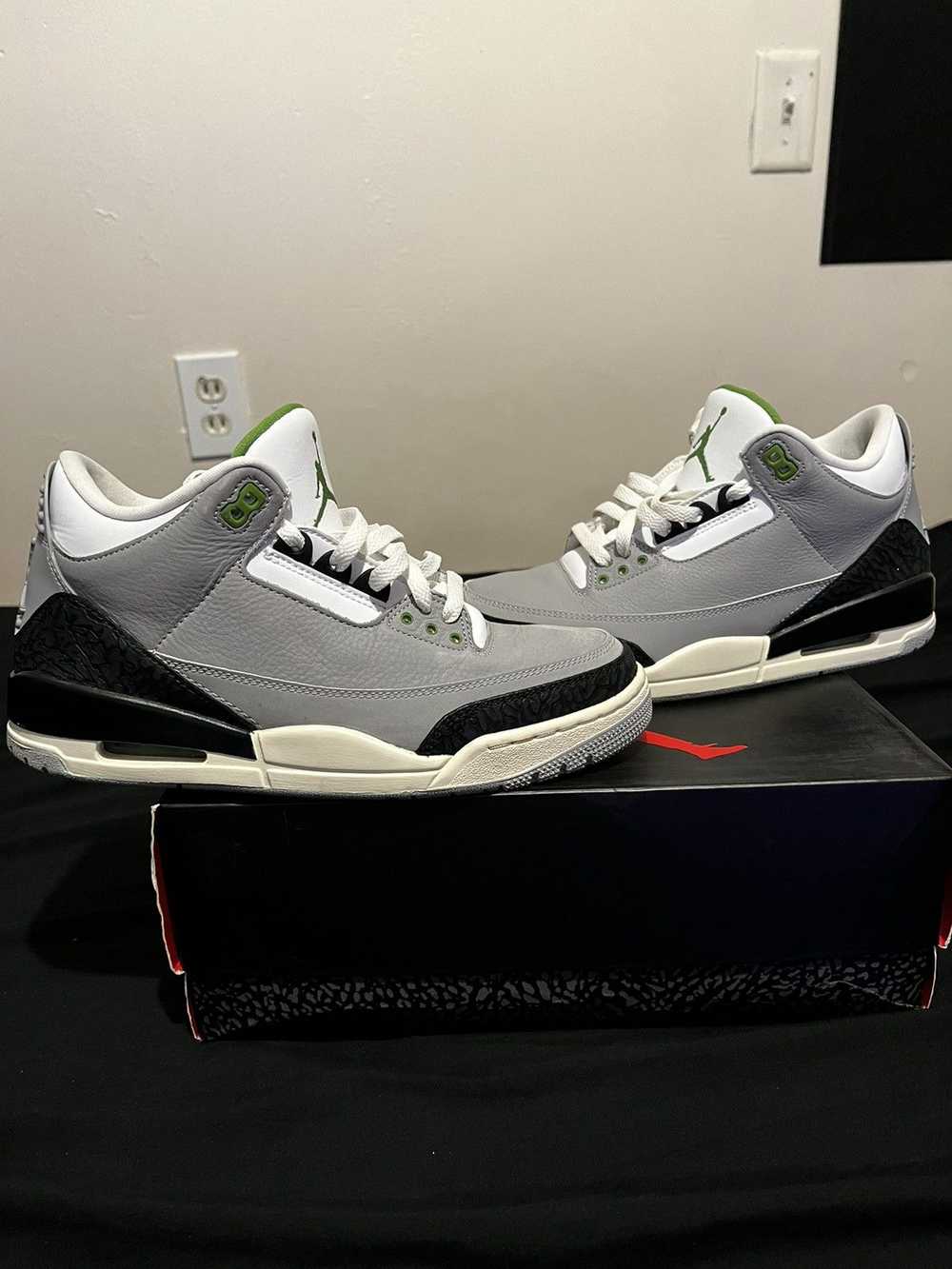 Nike Jordan 3 GREY/CHLOROPHYLL - image 4