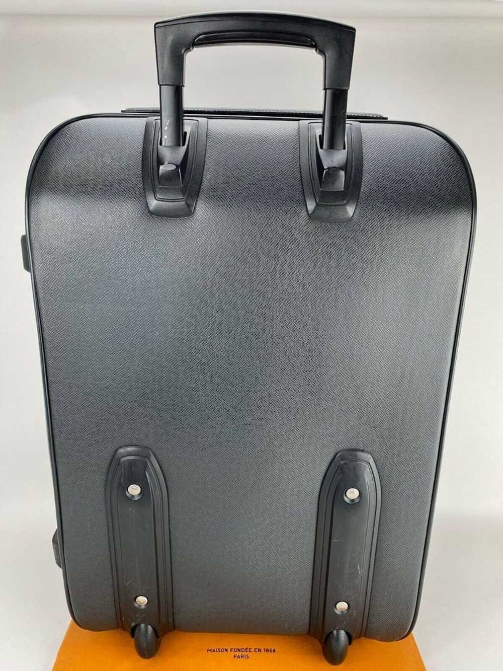 LOUIS VUITTON Luggage Taiga Pegase 60 Ardoise Rol… - image 3