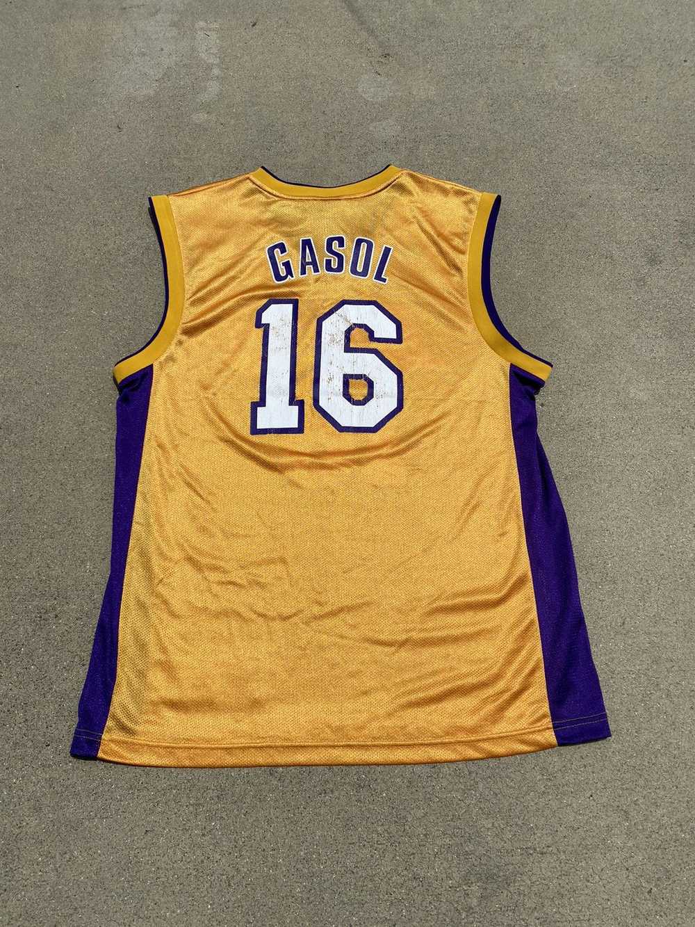 L.A. Lakers × Streetwear × Vintage Paul Gasol Aut… - image 2