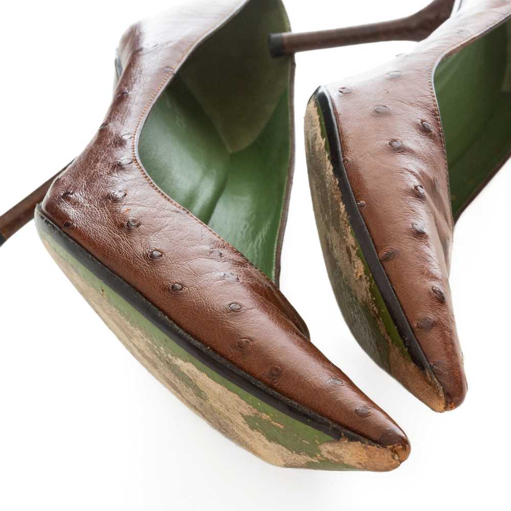 Vintage Brown Ostrich-Embossed Leather Pumps 9 - image 10