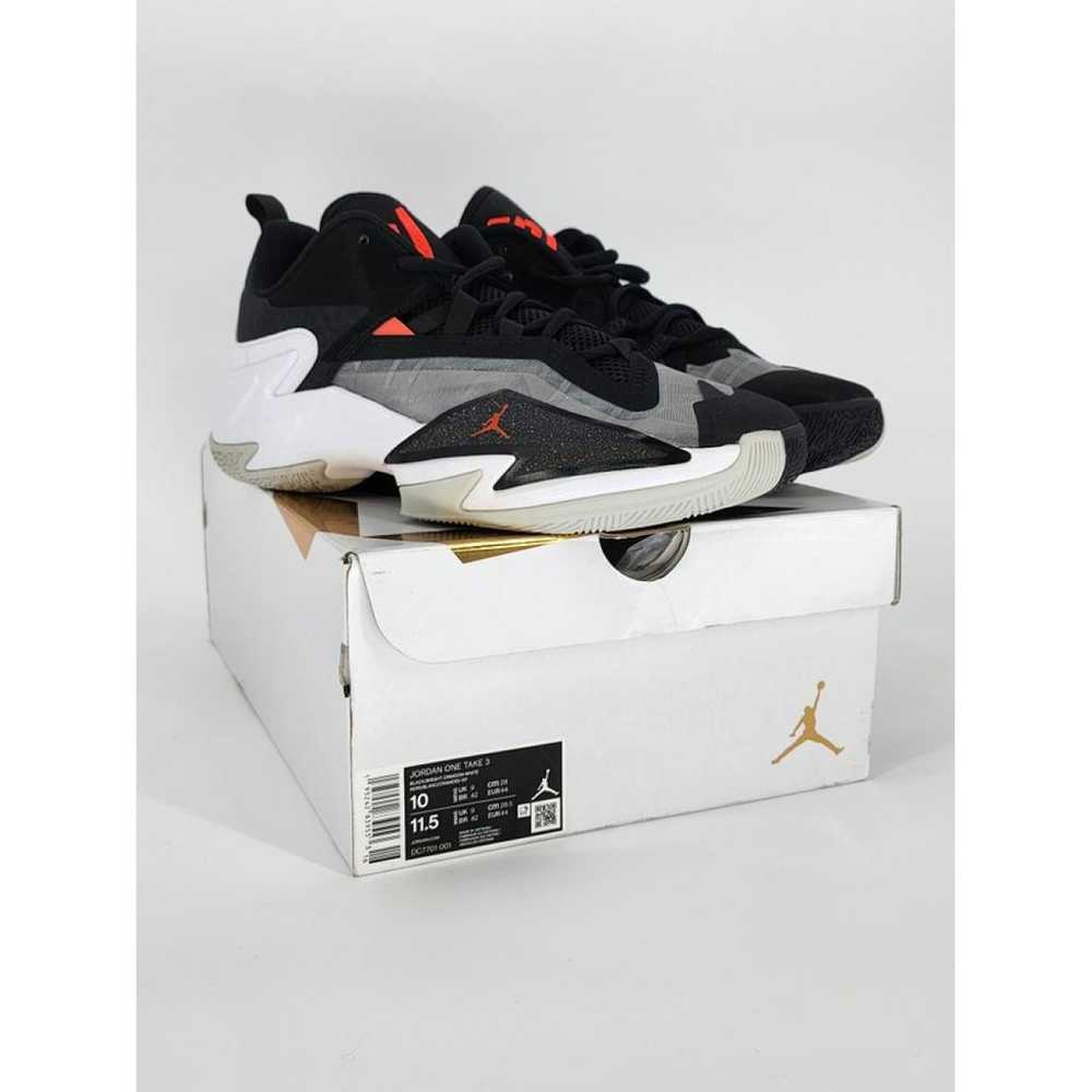 Jordan Leather high trainers - image 8