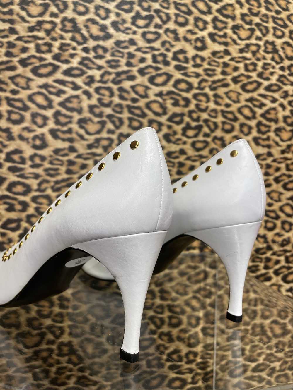 1980’s White Studded Pumps - image 4