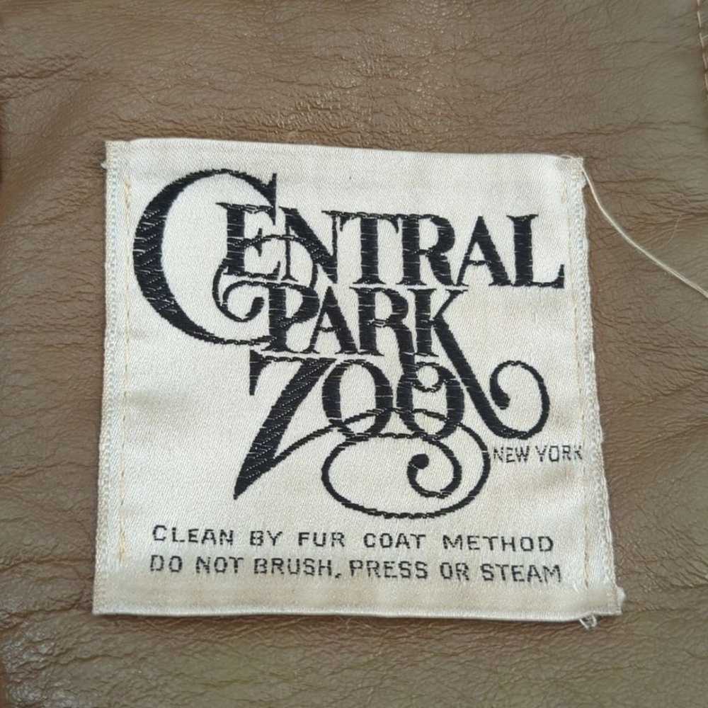 Central Park Zoo Vintage Faux Fur Long Cream Coat… - image 2